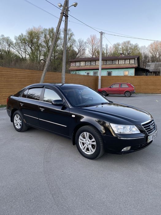 Hyundai Sonata 2010