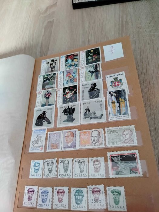 Klaser ze znaczkami oferta dla filatelistów
