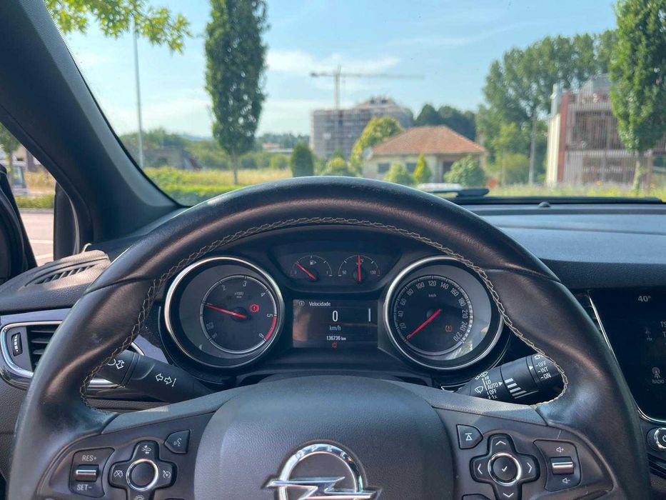 Opel Astra — fotografia 7