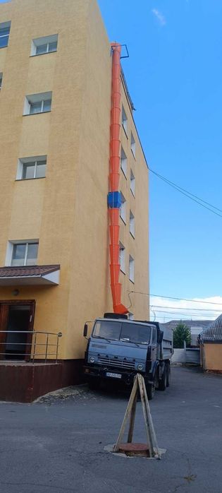 Сміттєскидач, рукав для скидання сміття, мусороспуск, мусоросброс