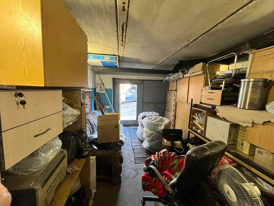 Продам гараж Виставка по вул Проспект Миру