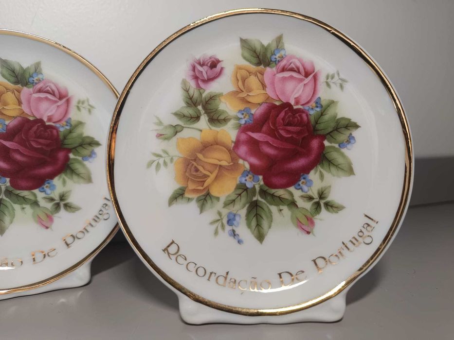 Pratinhos Decorativos em Porcelana – Recordação de Portugal