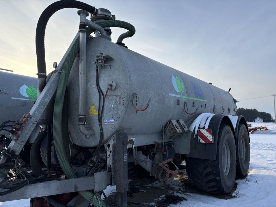 Beczkowóz Bauer BSA 18500 litrów ramię ssące turbonapełniacz