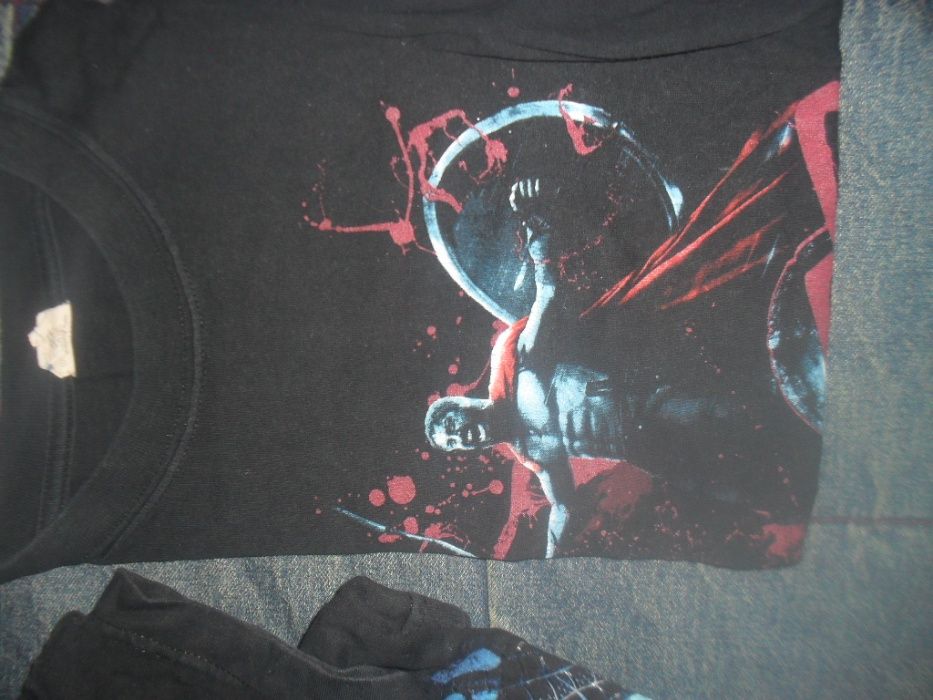 diversas t-shirts