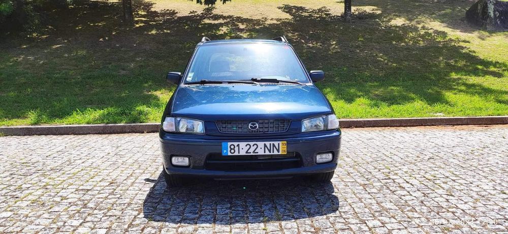 Mazda demio 1999