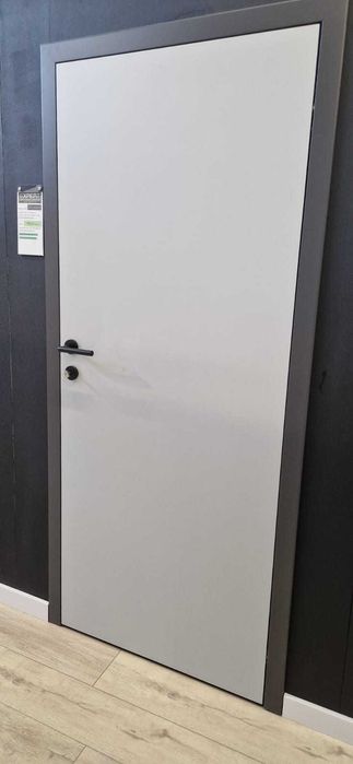 Wyprzedaż ekspozycji drzwi skrzydła promocja nowe