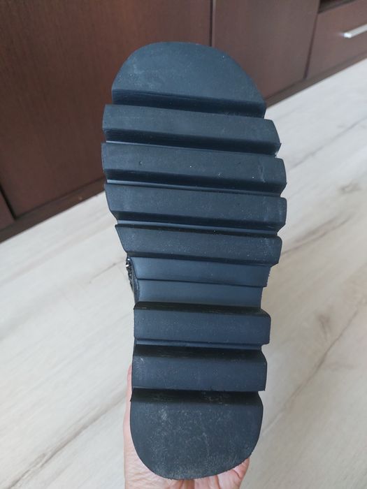 Уггі (UGG) натуральні