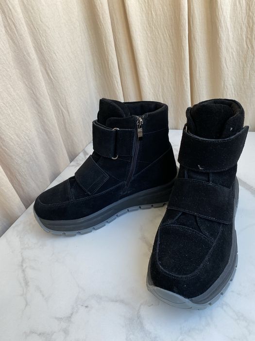 Зимові черевики чоботи натуральна замша жіночі