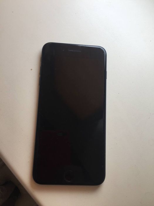 iPhone 7+ Оперативна память 256 гб
