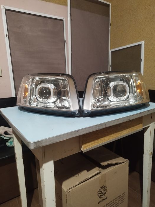 Лінзовані фари Т5 Multivan Caravelle VW T5