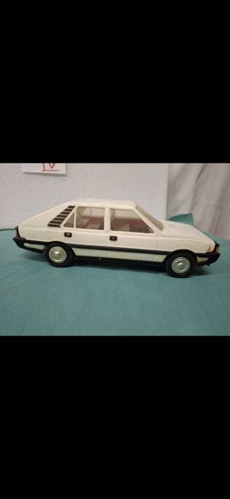Zabawka Polonez CZZ4046 prl