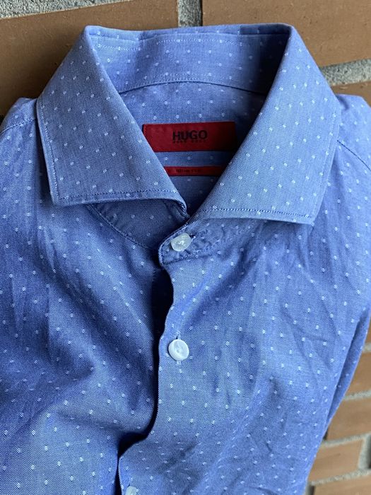 Рубашка Hugo Boss оригінал L крапка