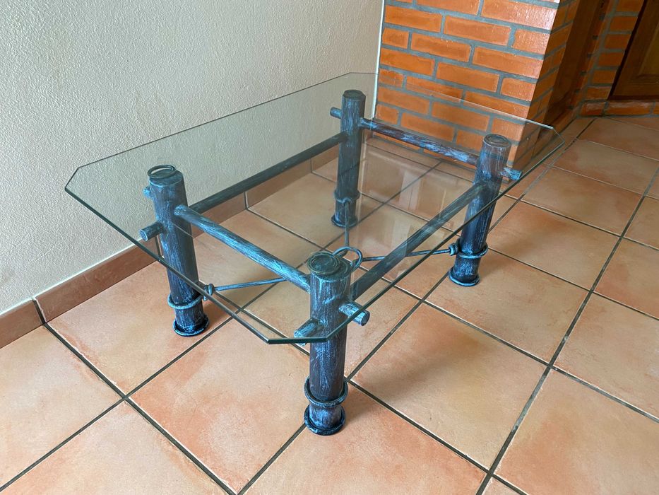 Mesas de Ferro com tampo de vidro