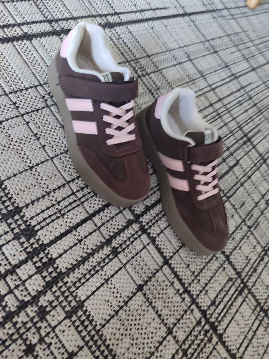 Продам кеди осінь весна