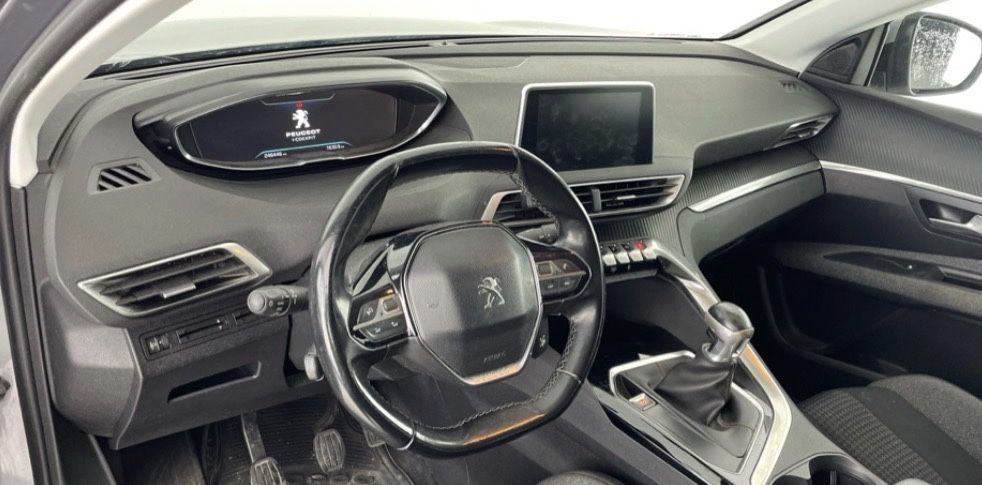 Peugeot 3008 1.5 HDI 12/2018 NACIONAL