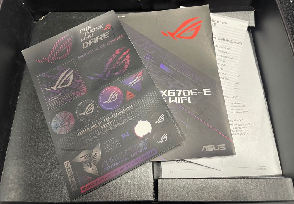 ASUS ROG Strix X670E-E Gaming WiFi