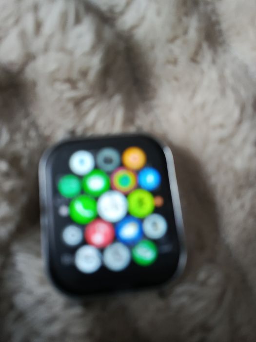 Szybko wysprzedaż SmartWatch