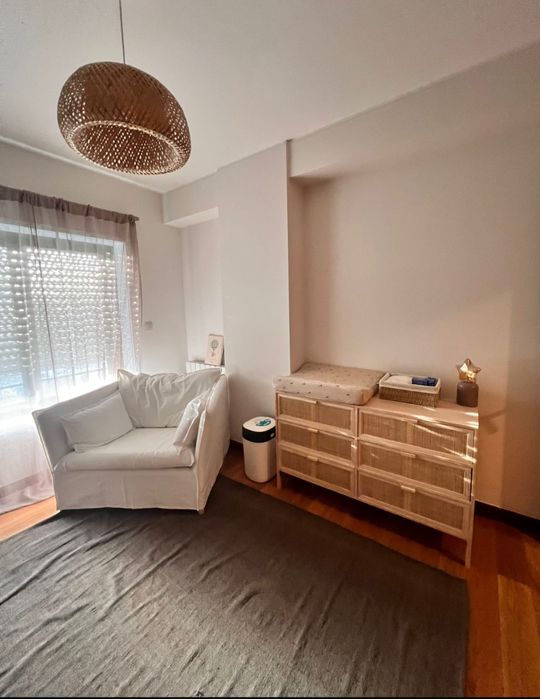 Poltrona IKEA branca