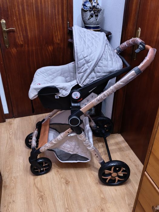 Carrinho de bebê 3 em 1