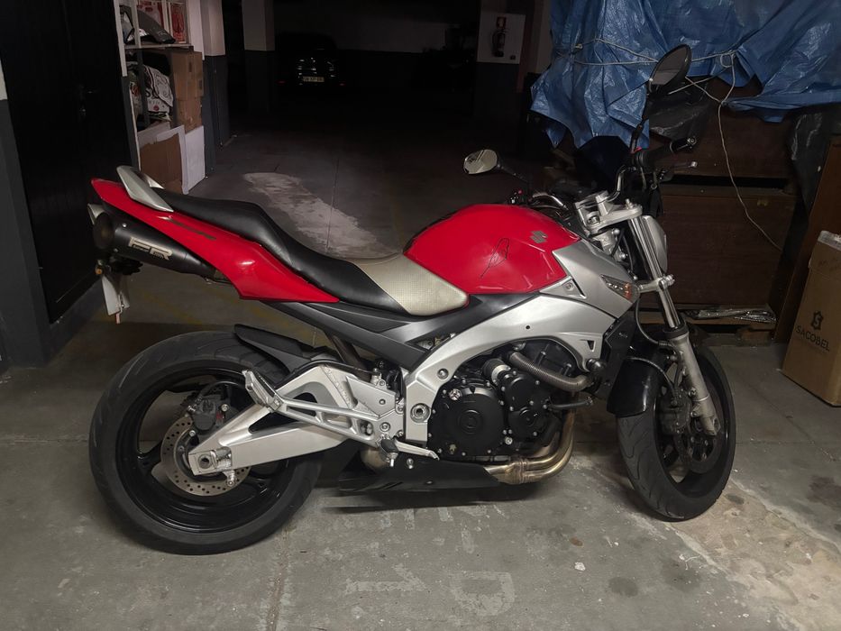 Mota Suzuki GSR 600