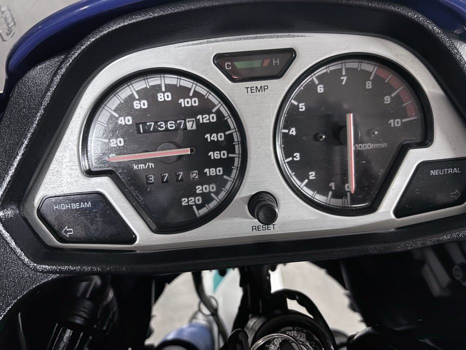 Yamaha XT 750Z Super Ténéré