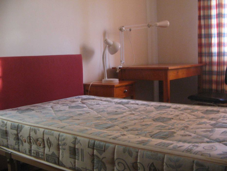 Arrenda-se quarto em Tomar