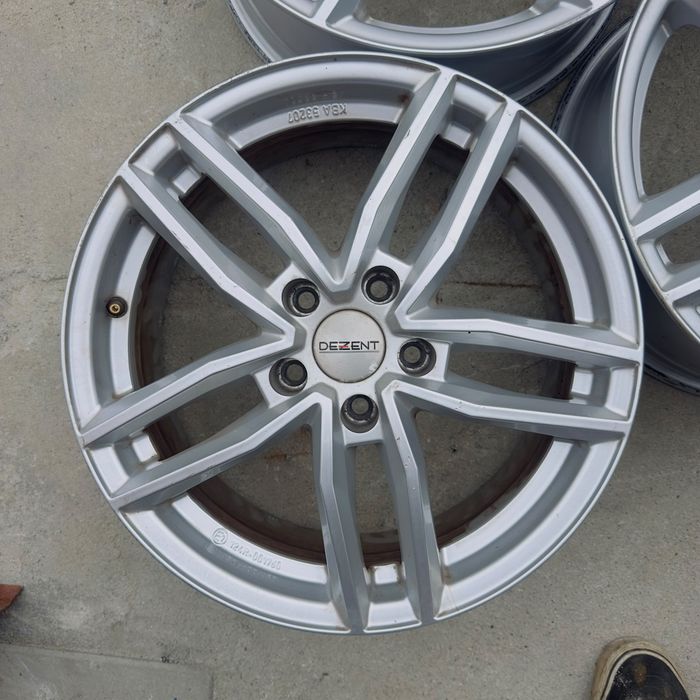 5x112 17" 7j et45 Dezent Audi Seat Skoda Vw nr138