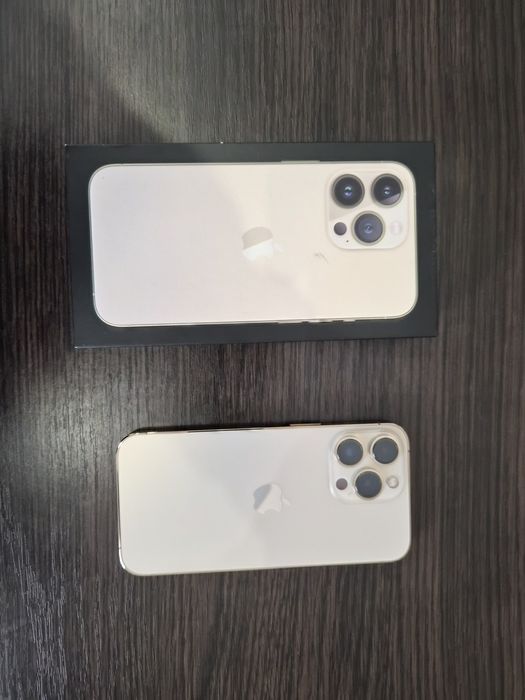 КОМБО IPhone 13 pro 128 + watch SE2