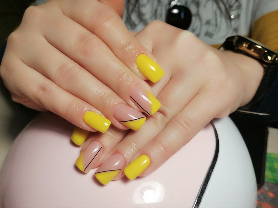 Маникюр. Гель-лак. 17 кв . Наращивание. Педикюр.