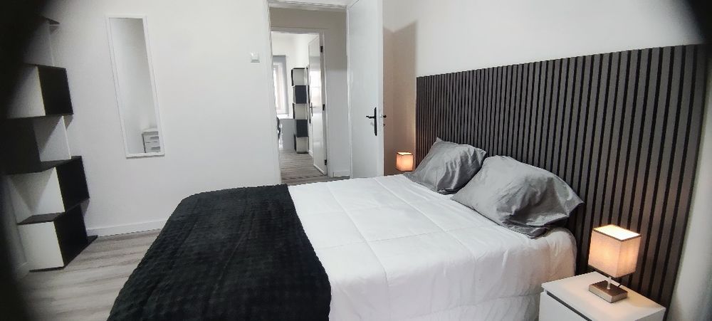 Quartos para estudantes em apartamento T5