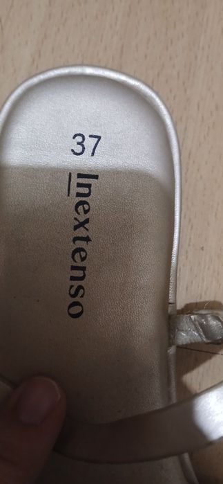 Sandalias douradas n°37