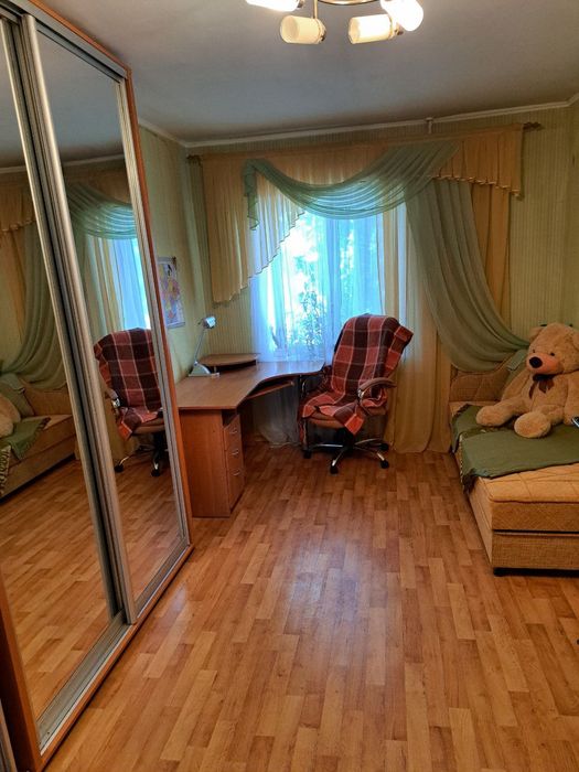 Продается 3х комнатная квартира, 2/5 этаж, б Центральный , сертификат