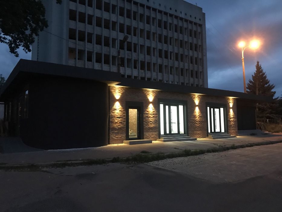 Продам магазини, бутіки, комерційні приміщення