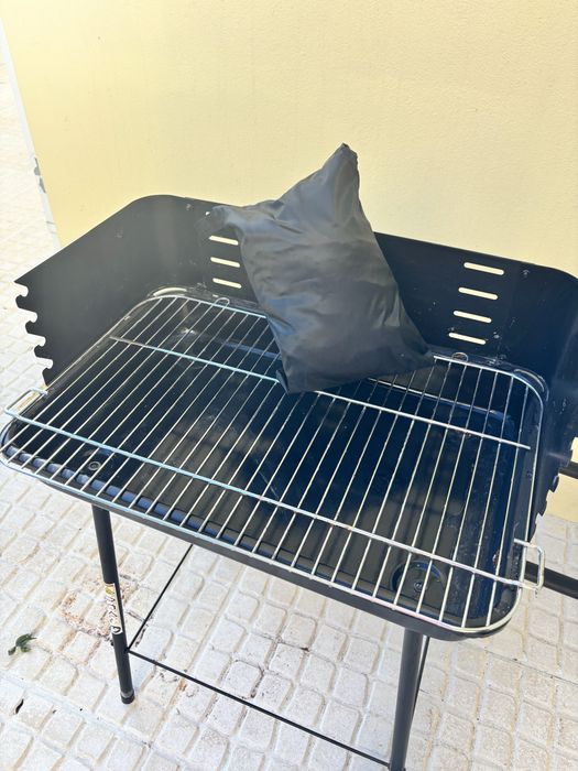 Grelhador portatil com capa