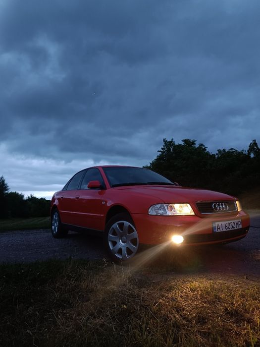 Продам AUDI A4 B5 REST