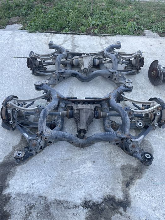 Подрамник рычаги ступица Audi Q7 Touareg Cayenne