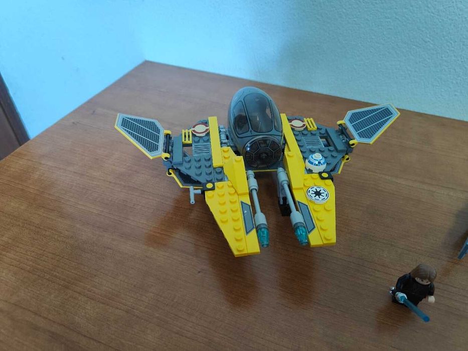 Lego Star Wars 7256 Jedi Starfighter & Vulture Droid