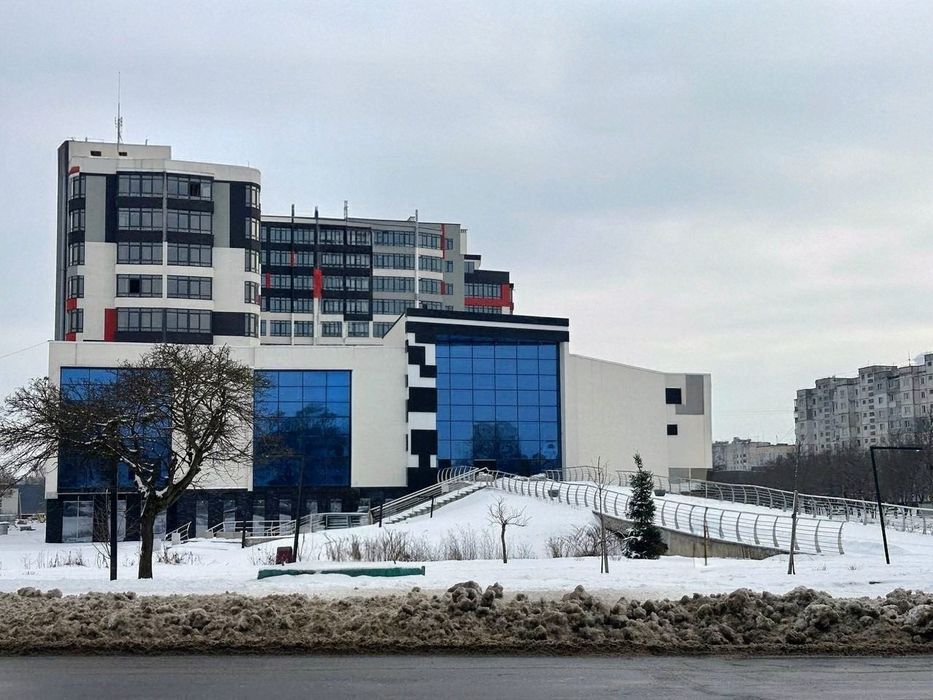 Продаж 3 к квартири в центрі,можливе перепланування у 1+2 кімнатні ква