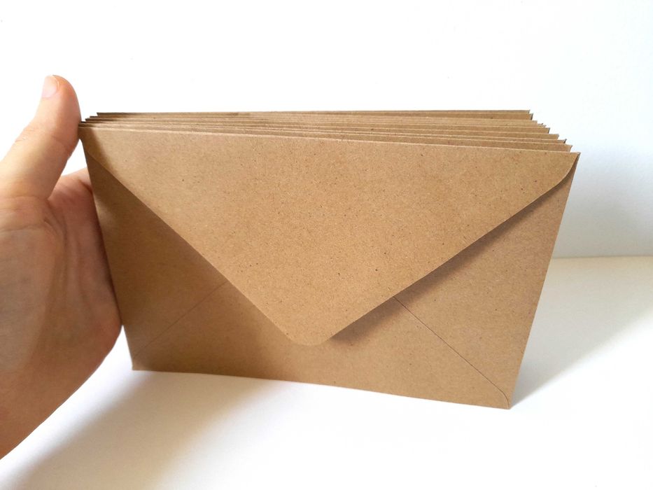 Envelopes Natural 12x17.6cm - um pouco maior que C6