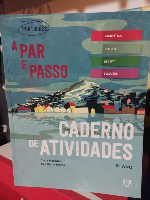 Caderno de actividades da disciplina de português do 8o ano