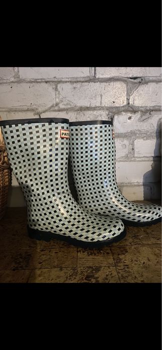 Резиновые сапоги