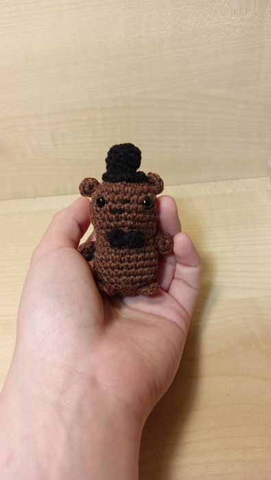 Mini Freddy, miś FNAF na szydełku