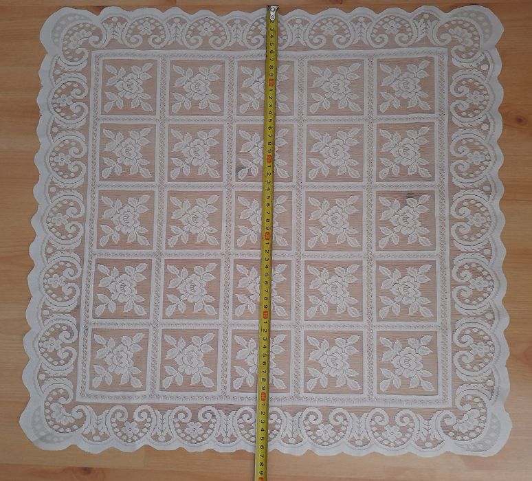 Obrus biały 56x60