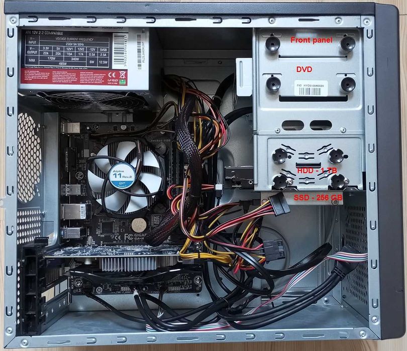 Komputer stacjonarny z monitorem 23 cale