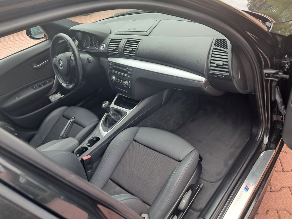 BMW E87 120d 177KM  *M Pakiet*Czarna*Alu 18*