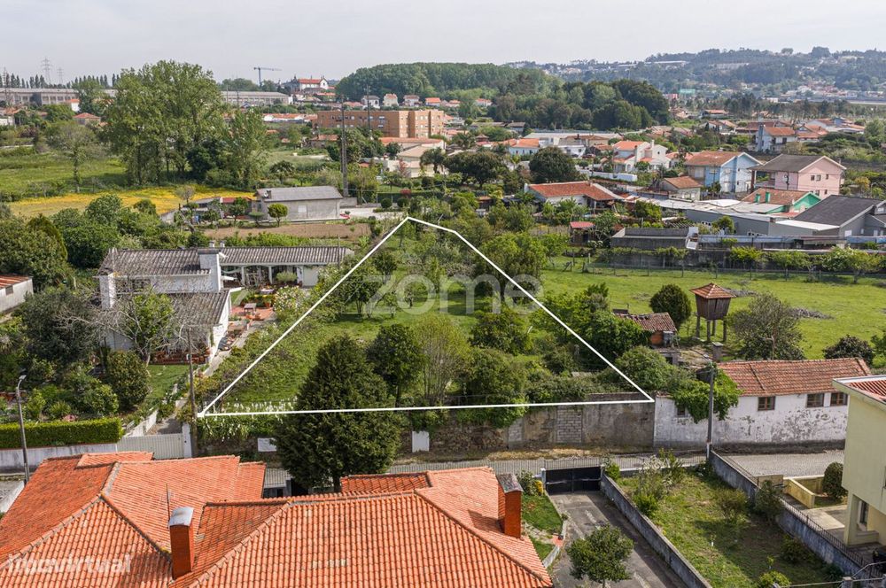 Terreno para Moradia em Grijó