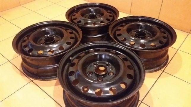 Felgi 5x114,3 Mazda CX 3 5 Tucson Santa Fe I40 IX35 ASX