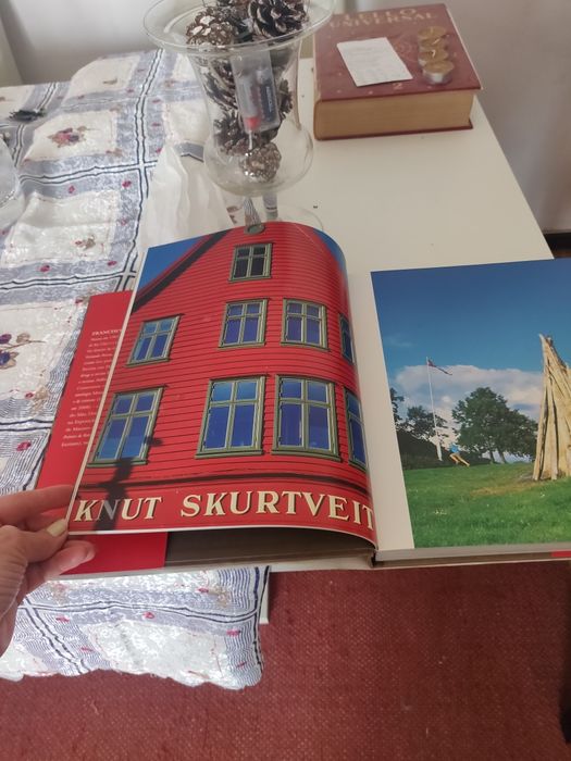 Livro sobre cultura de vários países