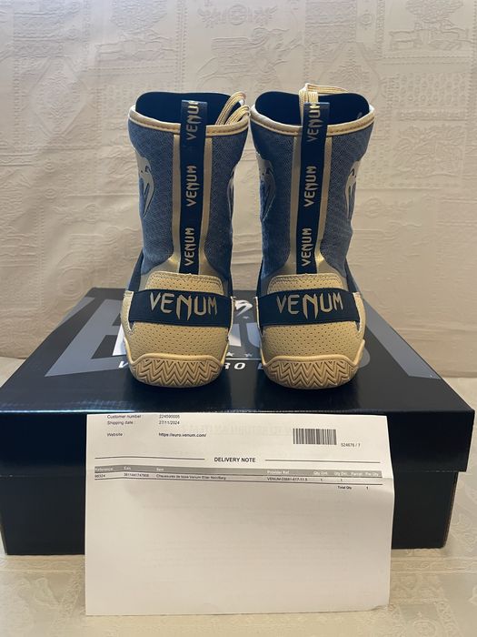 Venum elite boxing shoes