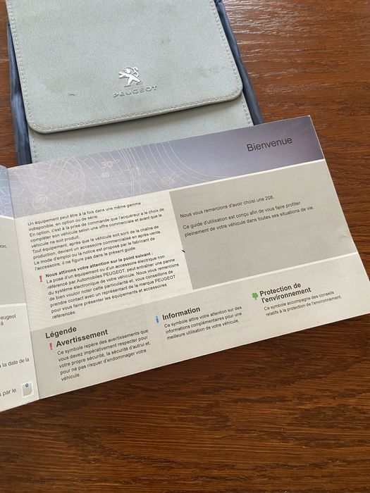 Instrukcja obsługi Peugeot 208 francuska